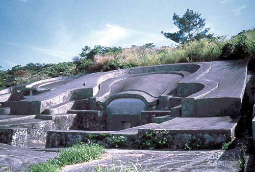 Photo of Turtleback Tombs